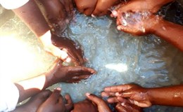 Kindergarten in "The Oaks", Südafrika benötigt Trinkwasser